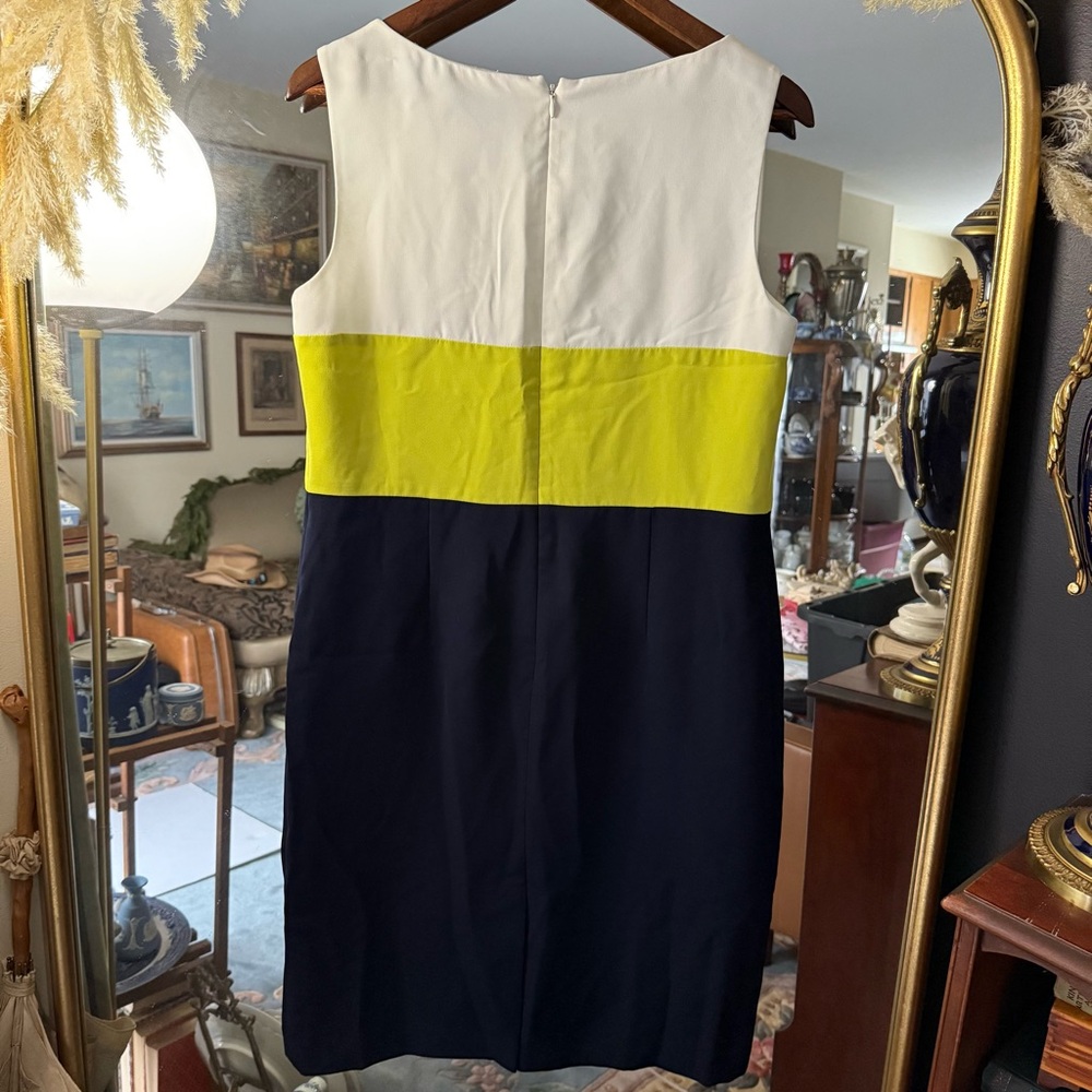 Jones Studio Color Block White, Lime, and Navy Business Casual Mini Dress - Picture 4 of 7